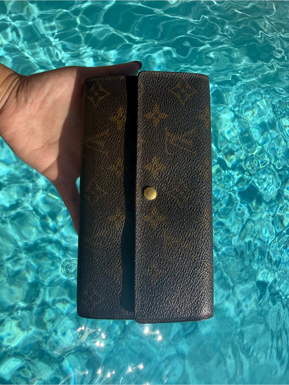 Louis Vuitton Vintage Monogram Wallet 🤎